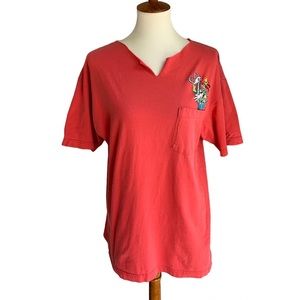 Vintage 90s Disney Goofy Embroidered Vneck Pocket TShirt